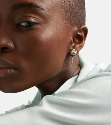 Yvonne Léon Yvonne Léon Marguerite 9kt white gold single earring with diamonds and citrines | Thumbnail 4 Yvonne Léon Yvonne Léon Marguerite 9kt white gold single earring with diamonds and citrines | Thumbnail 4