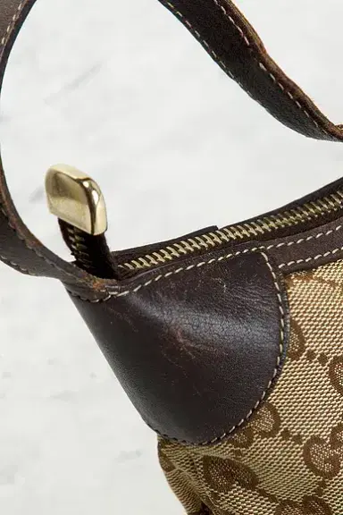 FWRD Renew Gucci Princy Pochette Shoulder Bag | Thumbnail 9 FWRD Renew Gucci Princy Pochette Shoulder Bag | Thumbnail 9