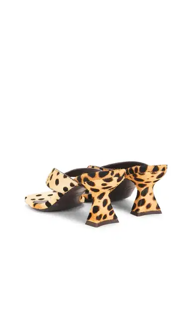 Cult Gaia Abi Sandal | Thumbnail 3 Cult Gaia Abi Sandal | Thumbnail 3