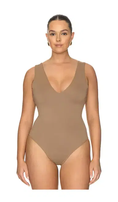GOOD AMERICAN The Sculpting Deep V Bodysuit | Thumbnail 4 GOOD AMERICAN The Sculpting Deep V Bodysuit | Thumbnail 4