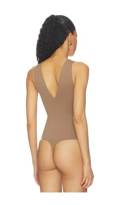 GOOD AMERICAN The Sculpting Deep V Bodysuit | Thumbnail 7 GOOD AMERICAN The Sculpting Deep V Bodysuit | Thumbnail 7