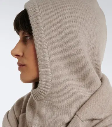 Lisa Yang Astri cashmere balaclava | Thumbnail 4 Lisa Yang Astri cashmere balaclava | Thumbnail 4