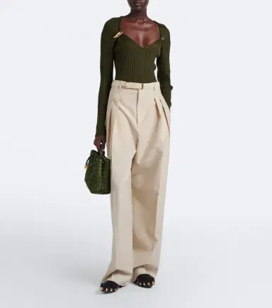Bottega Veneta Andiamo Intrecciato Small suede top-handle bag | Thumbnail 6 Bottega Veneta Andiamo Intrecciato Small suede top-handle bag | Thumbnail 6