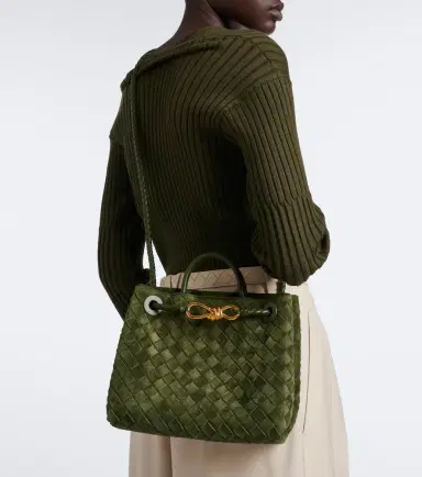Bottega Veneta Andiamo Intrecciato Small suede top-handle bag | Thumbnail 7 Bottega Veneta Andiamo Intrecciato Small suede top-handle bag | Thumbnail 7