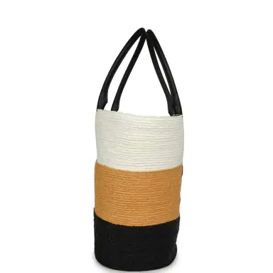 Chanel Chanel Maxi Coco Beach Small Shopping Bag White, Dark Beige, Black Raffia and Calfskin | Thumbnail 3 Chanel Chanel Maxi Coco Beach Small Shopping Bag White, Dark Beige, Black Raffia and Calfskin | Thumbnail 3