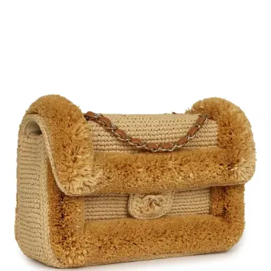 Chanel Chanel Medium "Fluffy Raffia" Flap Bag Beige Raffia Gold Hardware | Thumbnail 2 Chanel Chanel Medium "Fluffy Raffia" Flap Bag Beige Raffia Gold Hardware | Thumbnail 2