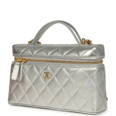 Chanel Chanel Top Handle Long Vanity Case with Chain Silver Metallic Caviar Gold Hardware | Thumbnail 5 Chanel Chanel Top Handle Long Vanity Case with Chain Silver Metallic Caviar Gold Hardware | Thumbnail 5