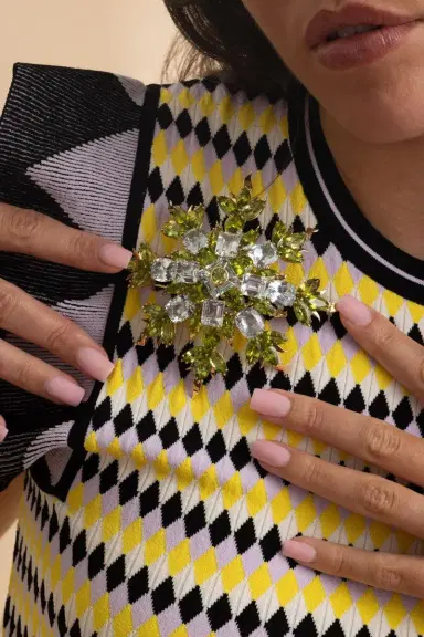 TONY DUQUETTE Amethyst Peridot Flame Flake Brooch | Thumbnail 2 TONY DUQUETTE Amethyst Peridot Flame Flake Brooch | Thumbnail 2