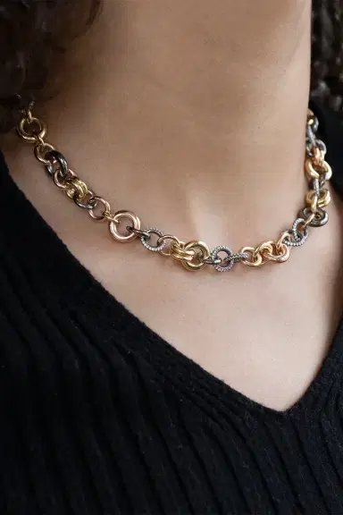 Spinelli Kilcollin Atlantis MX Pavé Necklace | Thumbnail 3 Spinelli Kilcollin Atlantis MX Pavé Necklace | Thumbnail 3