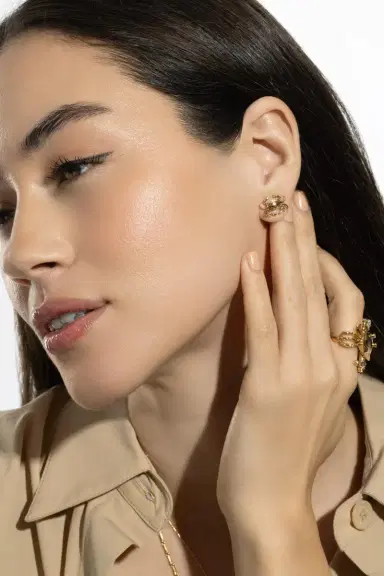 Brent Neale Cancer Zodiac Stud Earrings | Thumbnail 3 Brent Neale Cancer Zodiac Stud Earrings | Thumbnail 3