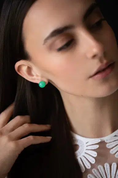 IRENE NEUWIRTH JEWELRY Chrysoprase Stud Earrings | Thumbnail 2 IRENE NEUWIRTH JEWELRY Chrysoprase Stud Earrings | Thumbnail 2