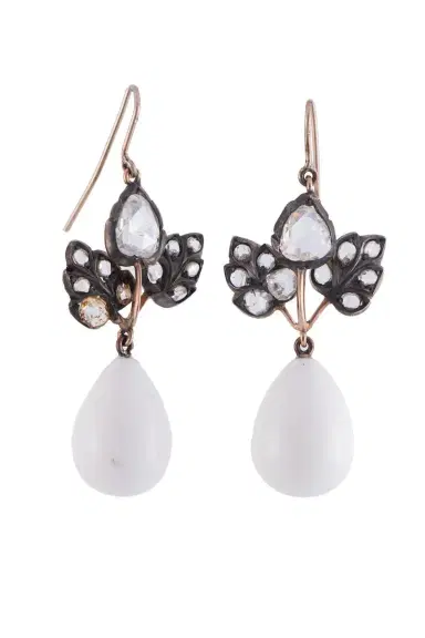 Sylva & Cie Cocholong Vintage Leaf Earrings | Thumbnail 1 Sylva & Cie Cocholong Vintage Leaf Earrings | Thumbnail 1