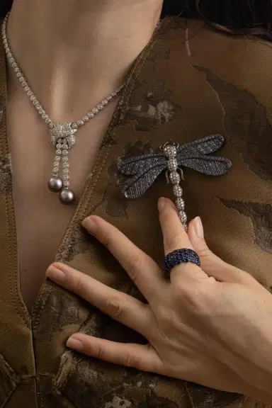 ANDREOLI Diamond Blue Sapphire Dragonfly Pin | Thumbnail 2 ANDREOLI Diamond Blue Sapphire Dragonfly Pin | Thumbnail 2
