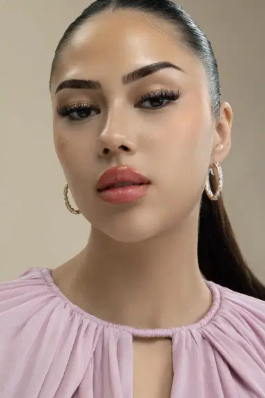 ARUNASHI Diamond Chevron Hoop Earrings | Thumbnail 4 ARUNASHI Diamond Chevron Hoop Earrings | Thumbnail 4