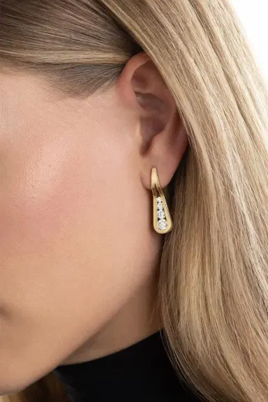 Melissa Kaye Diamond Daphne Joy Earrings | Thumbnail 2 Melissa Kaye Diamond Daphne Joy Earrings | Thumbnail 2
