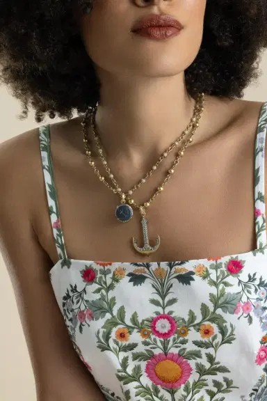 Sylva & Cie Diamond Large Anchor Pendant | Thumbnail 4 Sylva & Cie Diamond Large Anchor Pendant | Thumbnail 4