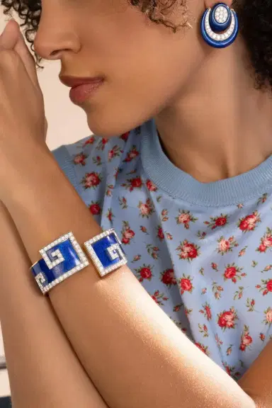 DAVID WEBB Diamond Royal Blue Scroll Cuff Bracelet | Thumbnail 2 DAVID WEBB Diamond Royal Blue Scroll Cuff Bracelet | Thumbnail 2