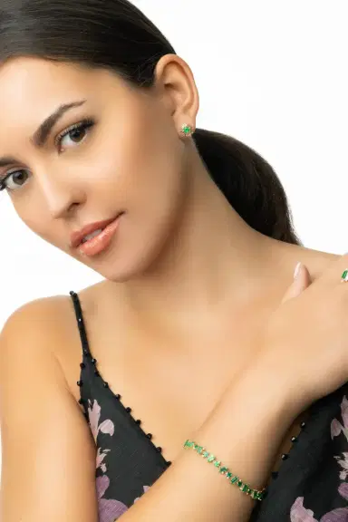 Suzanne Kalan Emerald Stud Earrings | Thumbnail 4 Suzanne Kalan Emerald Stud Earrings | Thumbnail 4