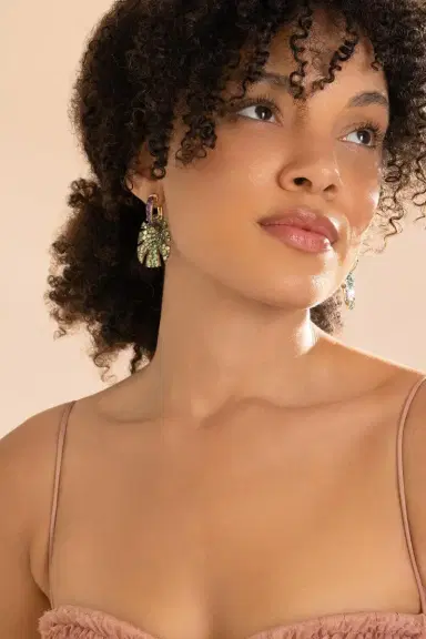 VRAM Green Purple Sapphire Split Super Sine Earrings | Thumbnail 2 VRAM Green Purple Sapphire Split Super Sine Earrings | Thumbnail 2