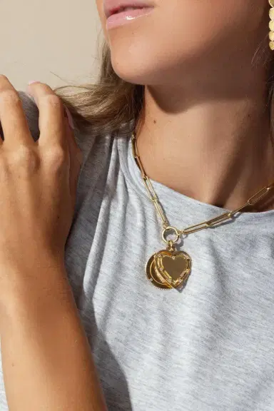 Foundrae Heart - True Love Engravable Large Heart Medallion | Thumbnail 5 Foundrae Heart - True Love Engravable Large Heart Medallion | Thumbnail 5