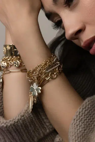 Foundrae Heavy Mixed Belcher Diamond Bracelet | Thumbnail 3 Foundrae Heavy Mixed Belcher Diamond Bracelet | Thumbnail 3