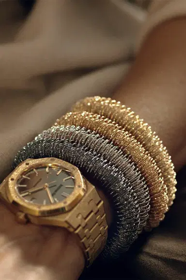 Carolina Bucci Large K.I.S.S. Bracelet | Thumbnail 6 Carolina Bucci Large K.I.S.S. Bracelet | Thumbnail 6
