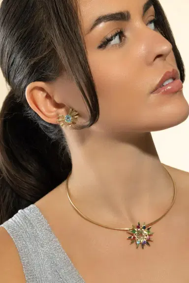CAROL KAUFFMANN Light Blue Topaz Mini Farfalle Earrings | Thumbnail 2 CAROL KAUFFMANN Light Blue Topaz Mini Farfalle Earrings | Thumbnail 2