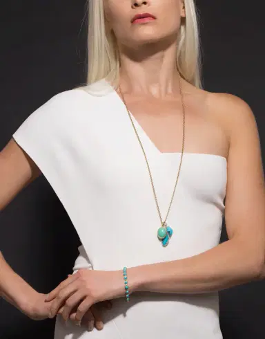 IRENE NEUWIRTH JEWELRY Limited Edition Mint Chrysoprase Pendant | Thumbnail 4 IRENE NEUWIRTH JEWELRY Limited Edition Mint Chrysoprase Pendant | Thumbnail 4
