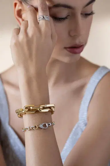Foundrae Medium Mix Pave Diamond Bracelet | Thumbnail 5 Foundrae Medium Mix Pave Diamond Bracelet | Thumbnail 5