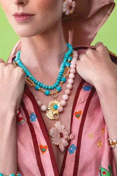 TANYA FARAH Modern Etruscan Kingman Turquoise Gold Cap Necklace | Thumbnail 2 TANYA FARAH Modern Etruscan Kingman Turquoise Gold Cap Necklace | Thumbnail 2