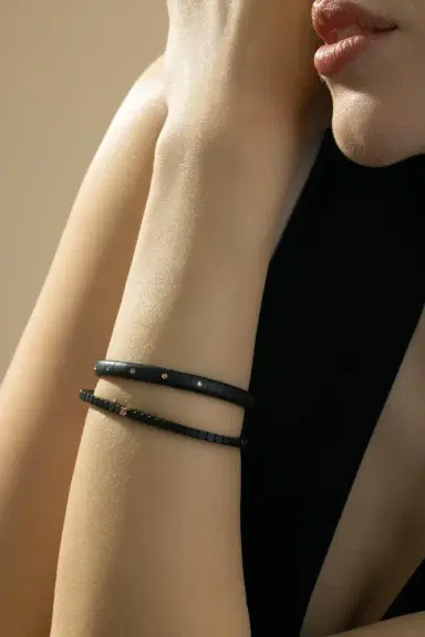 ROBERTO DEMEGLIO One Pink Sapphire Matte Black Dado Bangle Bracelet | Thumbnail 2 ROBERTO DEMEGLIO One Pink Sapphire Matte Black Dado Bangle Bracelet | Thumbnail 2