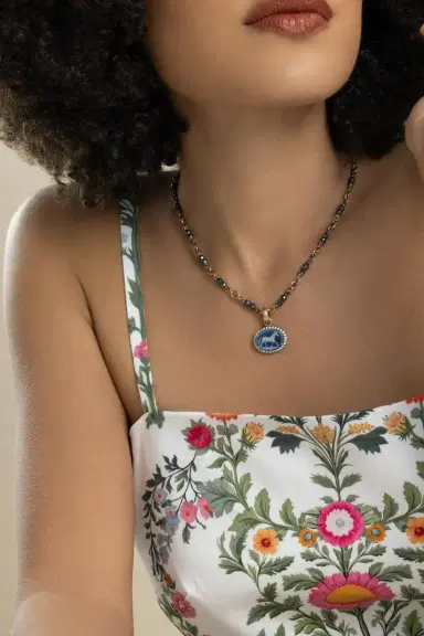 Sylva & Cie Onyx Horse Cameo Pendant | Thumbnail 4 Sylva & Cie Onyx Horse Cameo Pendant | Thumbnail 4