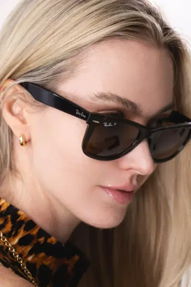 Ray-Ban Original Wayfarer Classic Sunglasses - Polished | Thumbnail 4 Ray-Ban Original Wayfarer Classic Sunglasses - Polished | Thumbnail 4