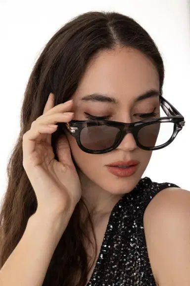 Bottega Veneta Oval Sunglasses | Thumbnail 2 Bottega Veneta Oval Sunglasses | Thumbnail 2