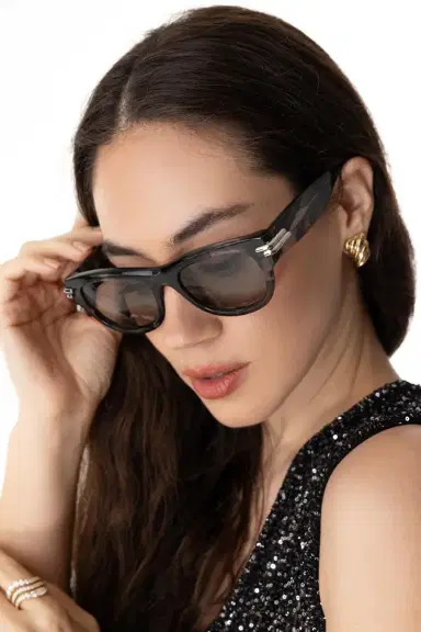 Bottega Veneta Oval Sunglasses | Thumbnail 3 Bottega Veneta Oval Sunglasses | Thumbnail 3