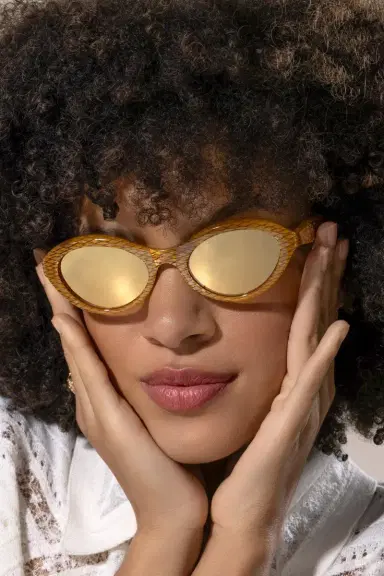 VALENTINO ACCESSORIES Oval Sunglasses | Thumbnail 4 VALENTINO ACCESSORIES Oval Sunglasses | Thumbnail 4