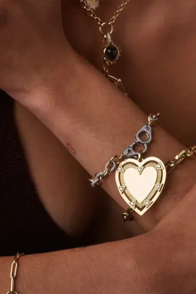 Foundrae Oversize Engraved Heart Pendant | Thumbnail 3 Foundrae Oversize Engraved Heart Pendant | Thumbnail 3