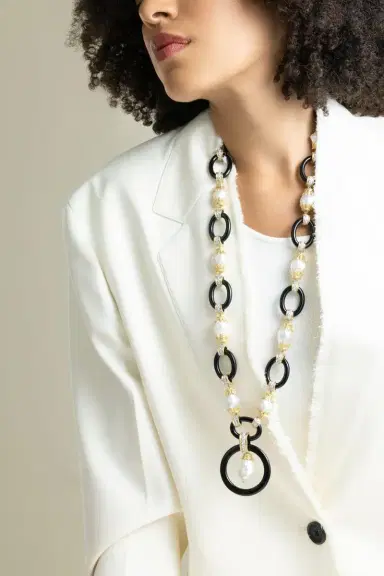 DAVID WEBB Pearl Black Link Necklace | Thumbnail 4 DAVID WEBB Pearl Black Link Necklace | Thumbnail 4