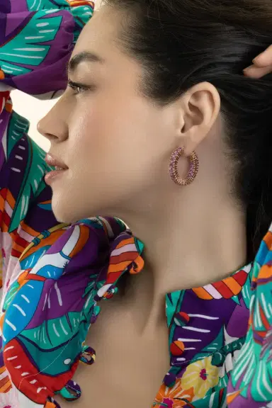 GOSHWARA Pink Sapphire Oval Hoop Earrings | Thumbnail 3 GOSHWARA Pink Sapphire Oval Hoop Earrings | Thumbnail 3
