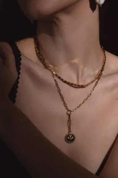 Foundrae Protection - Refined Clip Extension Chain Necklace | Thumbnail 2 Foundrae Protection - Refined Clip Extension Chain Necklace | Thumbnail 2