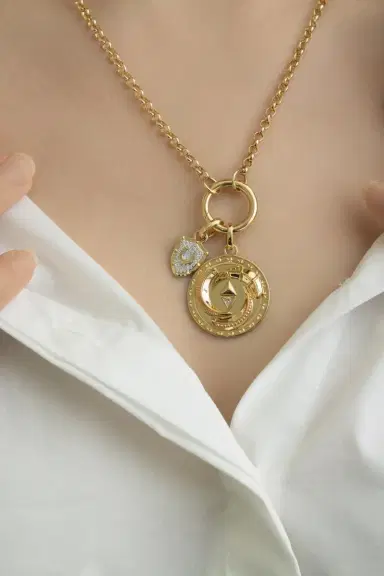 Foundrae Protection La Loba Claw Triskele Large Medallion | Thumbnail 4 Foundrae Protection La Loba Claw Triskele Large Medallion | Thumbnail 4