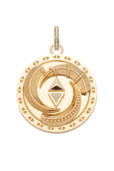 Foundrae Protection La Loba Claw Triskele Large Medallion | Thumbnail 1 Foundrae Protection La Loba Claw Triskele Large Medallion | Thumbnail 1