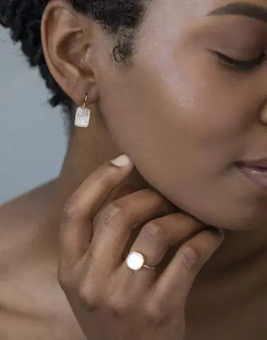 MORITZ GLIK Rectangle Drop Shaker Earring - Yellow Gold | Thumbnail 2 MORITZ GLIK Rectangle Drop Shaker Earring - Yellow Gold | Thumbnail 2