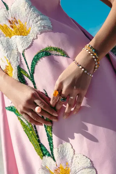 IRENE NEUWIRTH JEWELRY Small Classic Pink Opal Link Mixed Bracelet | Thumbnail 2 IRENE NEUWIRTH JEWELRY Small Classic Pink Opal Link Mixed Bracelet | Thumbnail 2