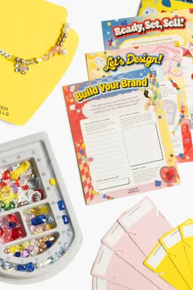 SUPER SMALLS Super Entrepreneur Bead Kit | Thumbnail 4 SUPER SMALLS Super Entrepreneur Bead Kit | Thumbnail 4