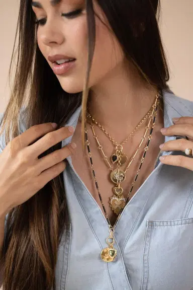 Foundrae True Love Diamond Knot Heart Pendant | Thumbnail 2 Foundrae True Love Diamond Knot Heart Pendant | Thumbnail 2