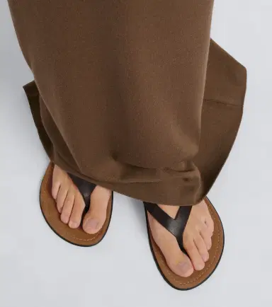 The Row Beach leather thong sandals | Thumbnail 3 The Row Beach leather thong sandals | Thumbnail 3