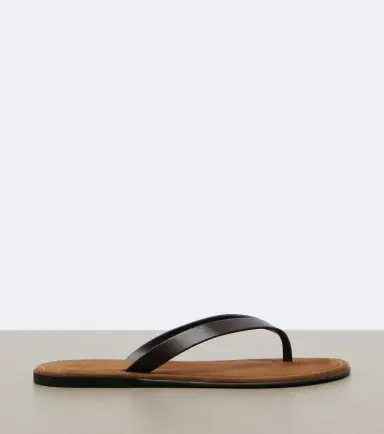 The Row Beach leather thong sandals | Thumbnail 1 The Row Beach leather thong sandals | Thumbnail 1