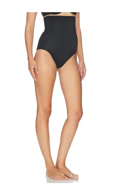 Spanx Sculpt Gofigure High Wasit Brief | Thumbnail 2 Spanx Sculpt Gofigure High Wasit Brief | Thumbnail 2
