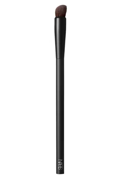 NARS #24 High-Pigment Eyeshadow Brush | Thumbnail 3 NARS #24 High-Pigment Eyeshadow Brush | Thumbnail 3